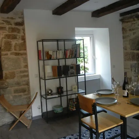 Le Plo Maisonnette Au Coeur De L'aveyron