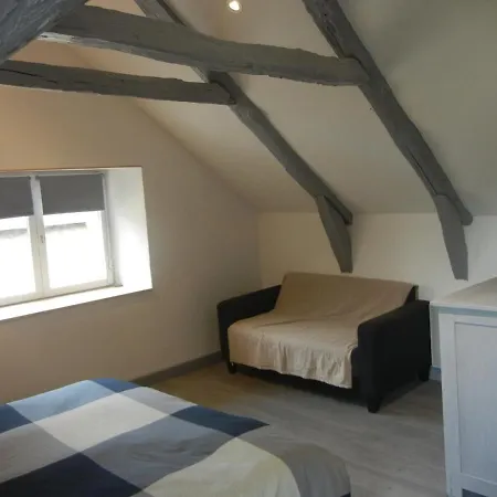 Semesterbostad Le Plo Maisonnette Au Coeur De L'aveyron